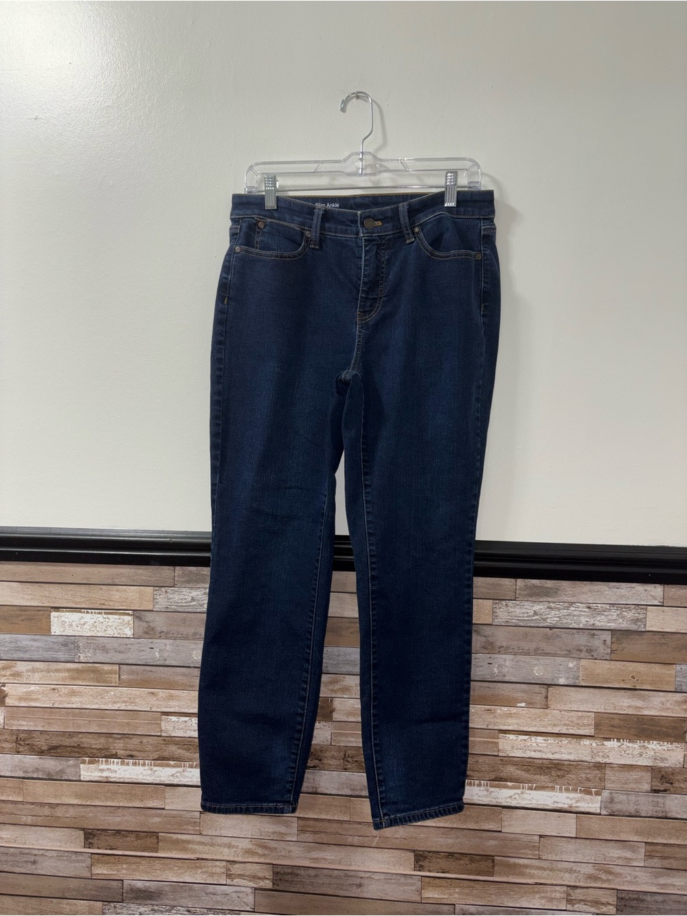 Women’s Talbots Dark Blue Slim Ankle  Curvy Jeans Size 8 Petite